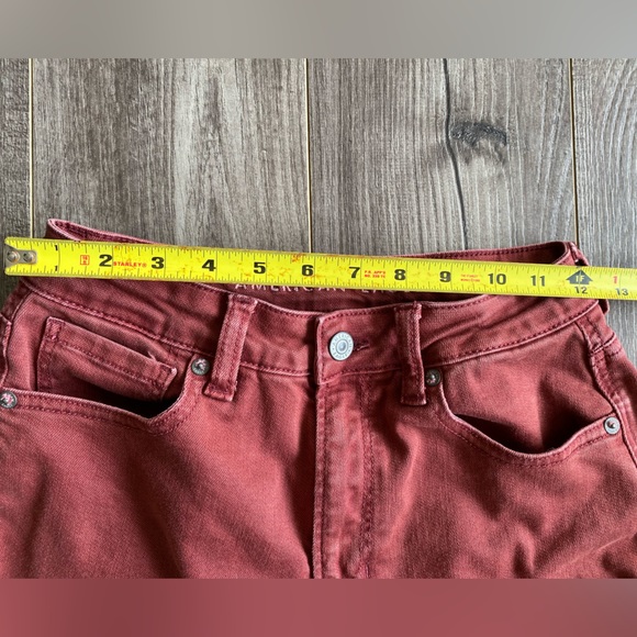 American Eagle super high rise burnt red mom jeans 90% cotton size 2 - Picture 12 of 13